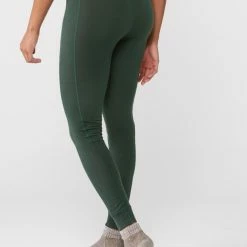 Kari Traa Klara High-Waist Base Layer Pant - Women's -HOKA Online Shop 40e01f6b 3b2c 4ac8 ad44 9788d7e7a398
