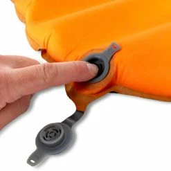 NEMO Flyer Sleeping Pad -HOKA Online Shop a8758b73 87cd 4669 bd1b 3b452393a6d2 1