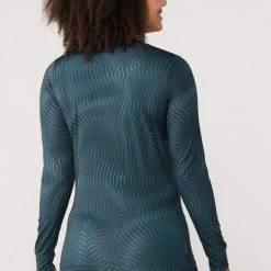 Kari Traa Fryd Long-Sleeve Base Layer Top - Women's -HOKA Online Shop aade32e6 8288 4be8 8ac3 30da06abe90e